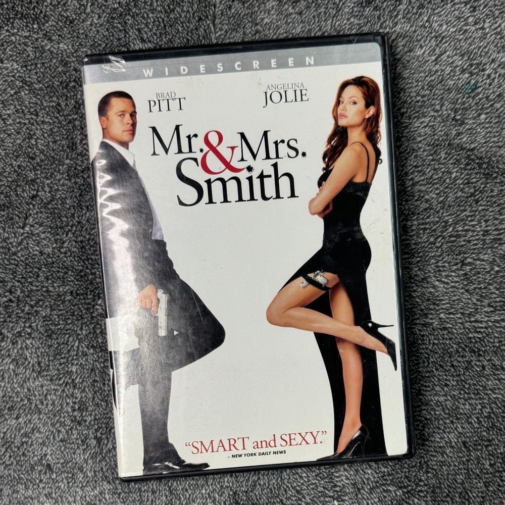Mr & Mrs Smith DVD 2005 Widescreen Brad Pitt Angelina Jolie Action Movie